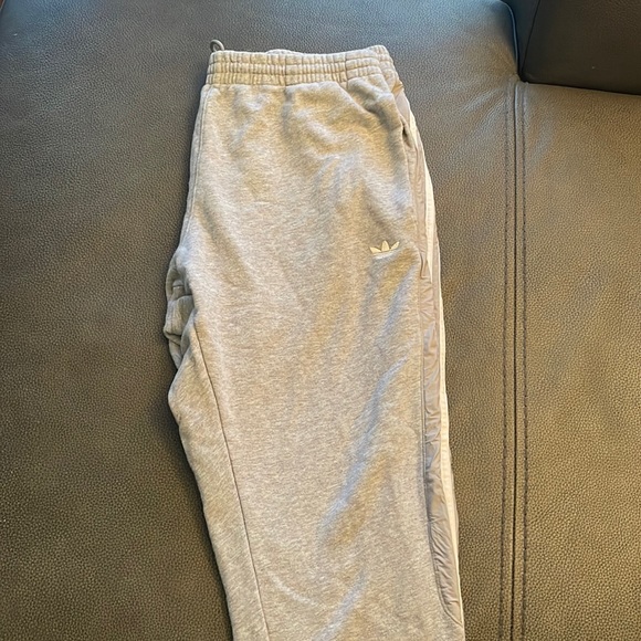 adidas Other - Adidas sweatpants